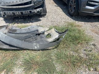 Vehicle Parts Image #3